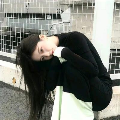 校园实拍：导演之子直播带货翻车，评论区两极分化